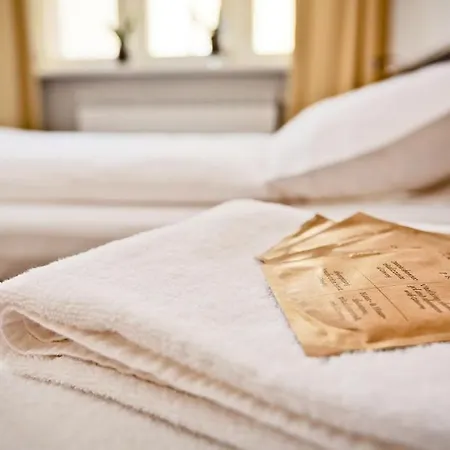 Sleep In & Stary Rynek * Πόζναν