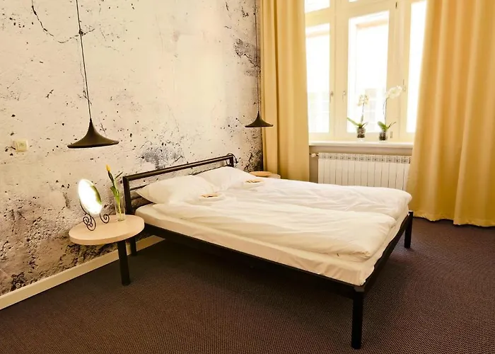 Sleep In & Stary Rynek