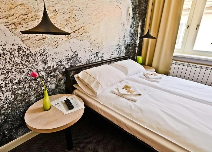 Хостел Sleep In & Stary Rynek Познань