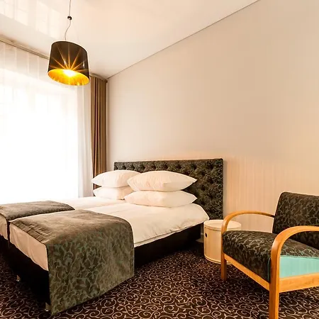 Sleep In & Stary Rynek *