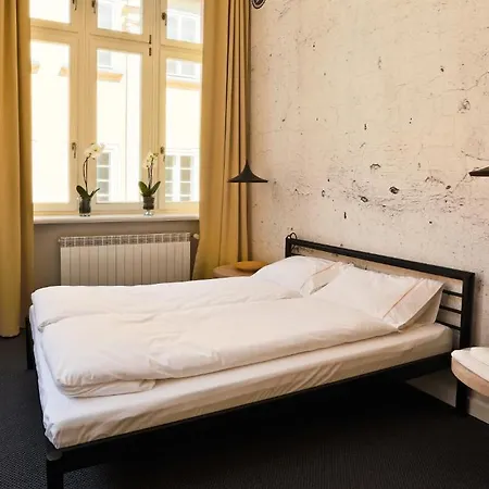 Hostel Sleep In & Stary Rynek Poznań
