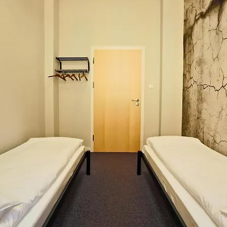 ホステル Sleep In & Stary Rynek *