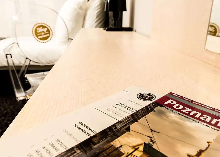 Sleep In & Stary Rynek